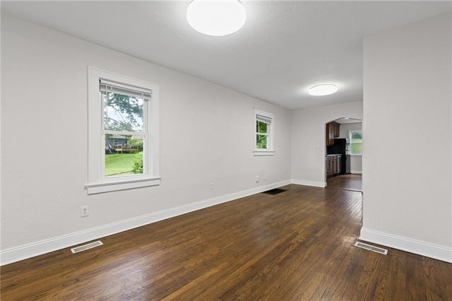 1131 N 49th Terrace, Kansas City, KS 66102