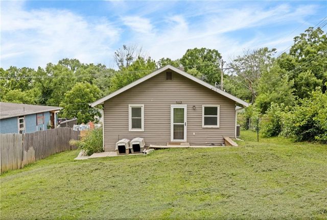 1131 N 49th Terrace, Kansas City, KS 66102