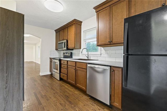 1131 N 49th Terrace, Kansas City, KS 66102