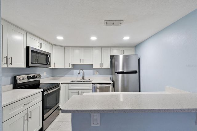 429 SHEOAH BOULEVARD 12, Winter Springs, FL 32708