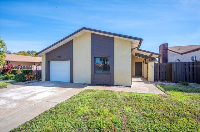 2038 KINGS CROSSING SW, Winter Haven, FL 33880