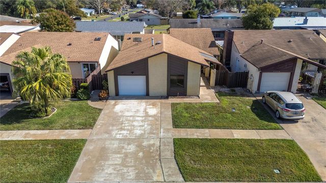 2038 KINGS CROSSING SW, Winter Haven, FL 33880