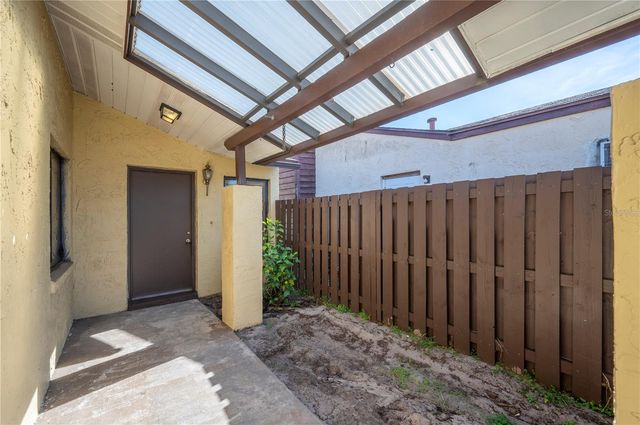 2038 KINGS CROSSING SW, Winter Haven, FL 33880