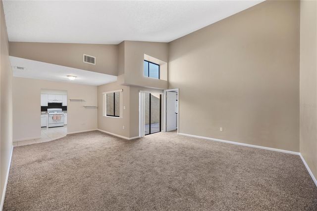 2038 KINGS CROSSING SW, Winter Haven, FL 33880