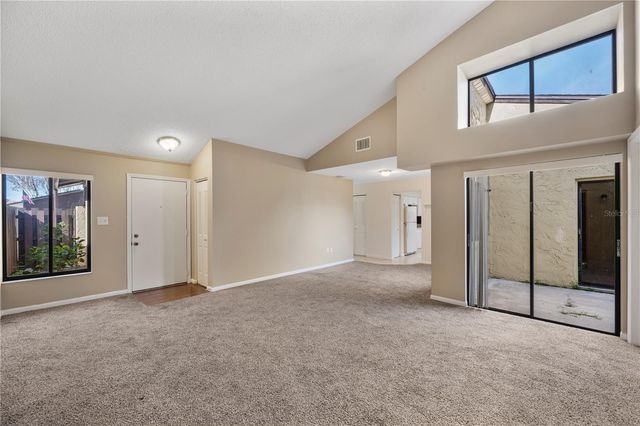 2038 KINGS CROSSING SW, Winter Haven, FL 33880