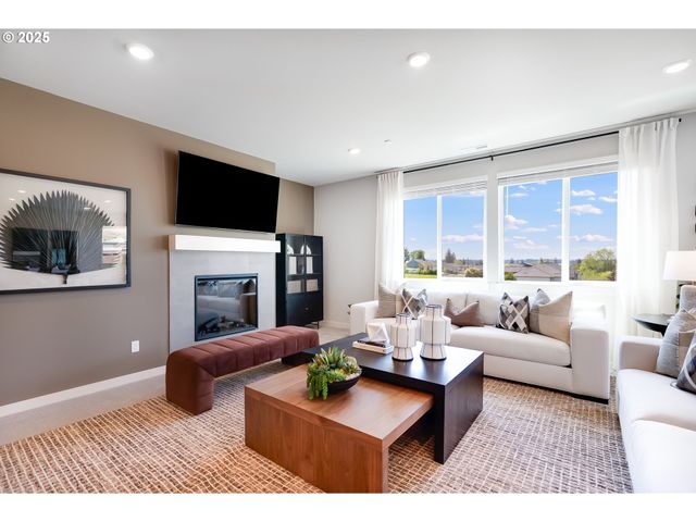 8676 N DIMMICK St, Camas, WA 98607