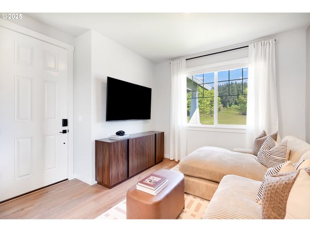 8676 N DIMMICK St, Camas, WA 98607