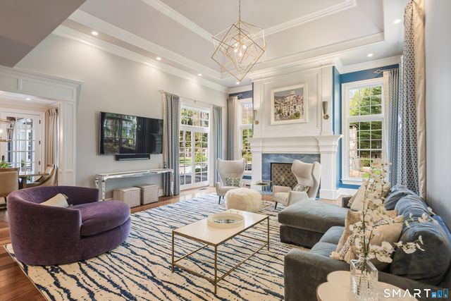 140 Stoneleigh Road, New Canaan, CT 06840