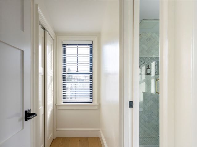 7 Dearborn Street 3, Newport, RI 02840