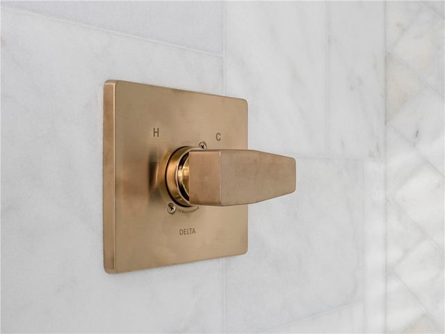 7 Dearborn Street 3, Newport, RI 02840