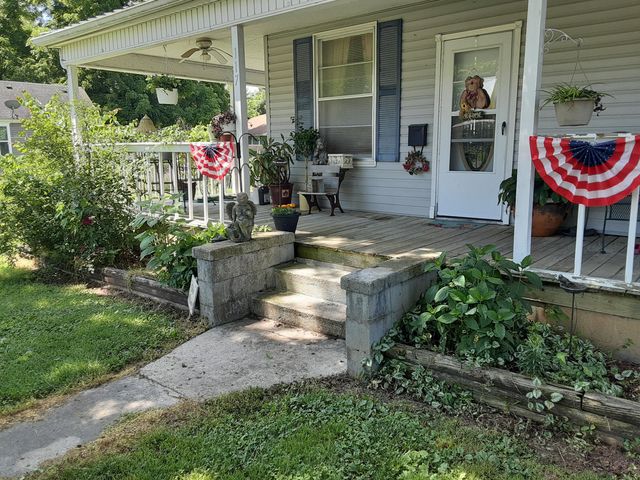 117 N Main St Street, Greenfield, MO 65661