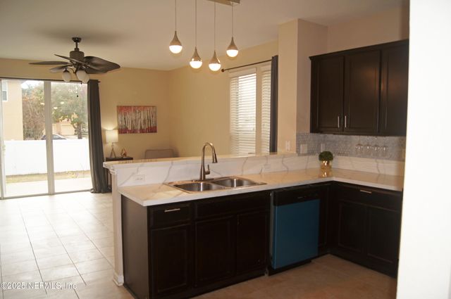 3710 HARTSFIELD FOREST Circle, Jacksonville, FL 32277