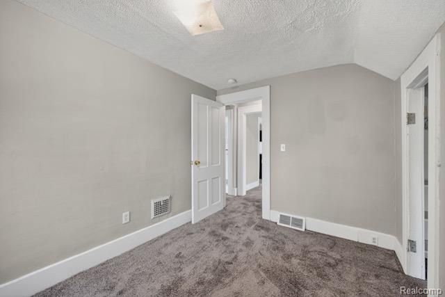 814 Louis Avenue, Royal Oak, MI 48067