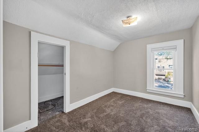 814 Louis Avenue, Royal Oak, MI 48067