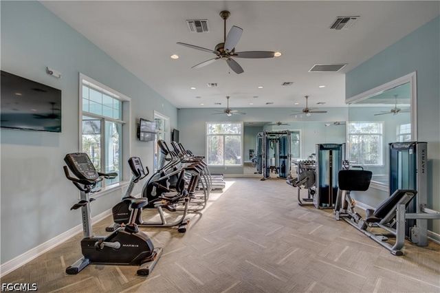 2708 Foralesca CT, Cape Coral, FL 33909