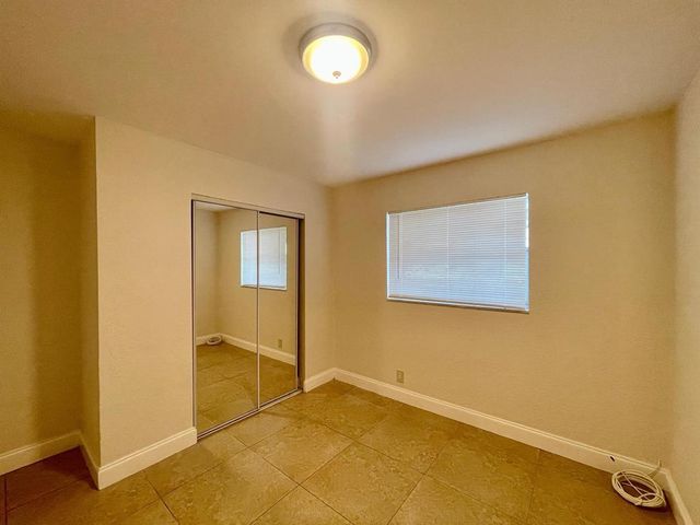 601 NE 29th Drive 7, Wilton Manors, FL 33334