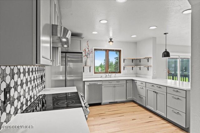 174 E Leota Street, Wasilla, AK 99654