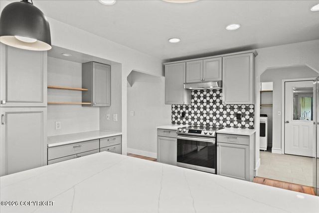 174 E Leota Street, Wasilla, AK 99654