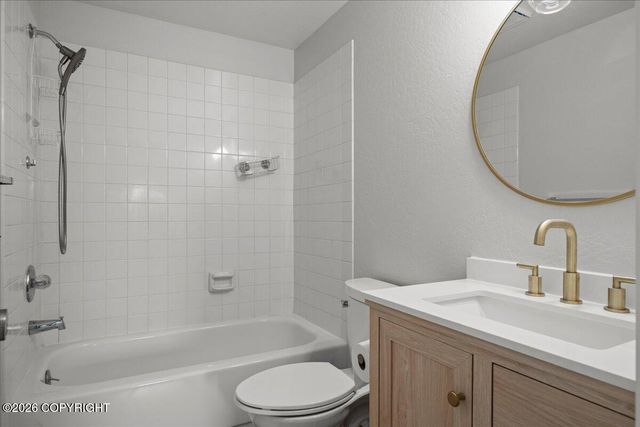 174 E Leota Street, Wasilla, AK 99654