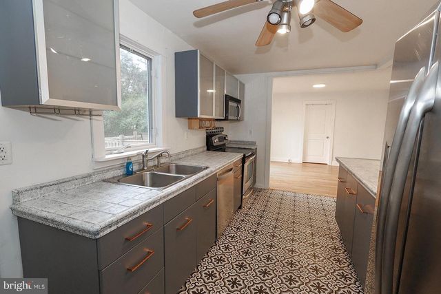 45756 HORSEHEAD RD, Great Mills, MD 20634