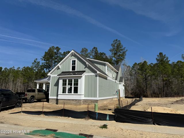 2903 W Timber Crest Drive NE, Leland, NC 28451