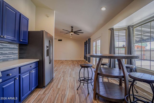 9054 N 84TH Lane, Peoria, AZ 85345