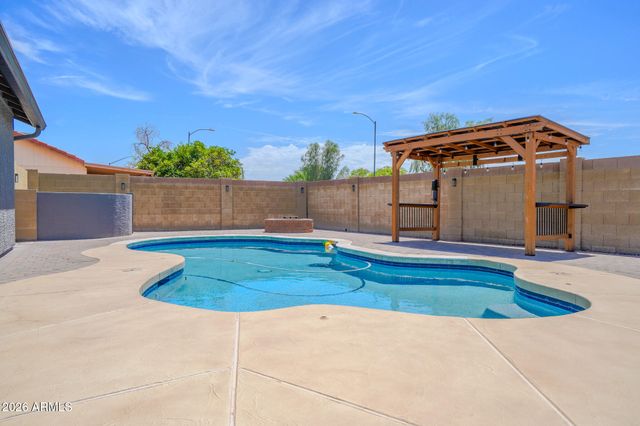 9054 N 84TH Lane, Peoria, AZ 85345
