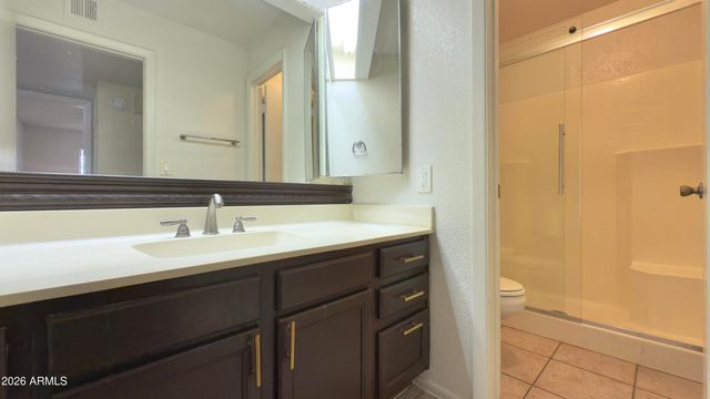 1905 E UNIVERSITY Drive 124, Tempe, AZ 85288