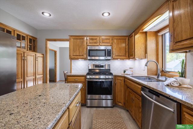 15103 Redwood Street, Omaha, NE 68138
