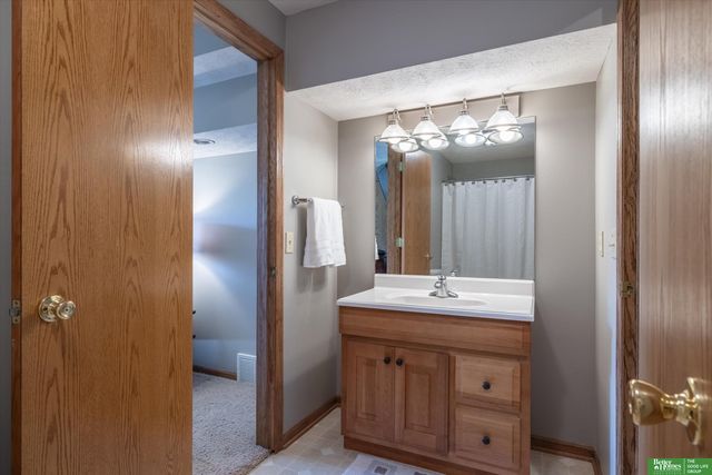 15103 Redwood Street, Omaha, NE 68138