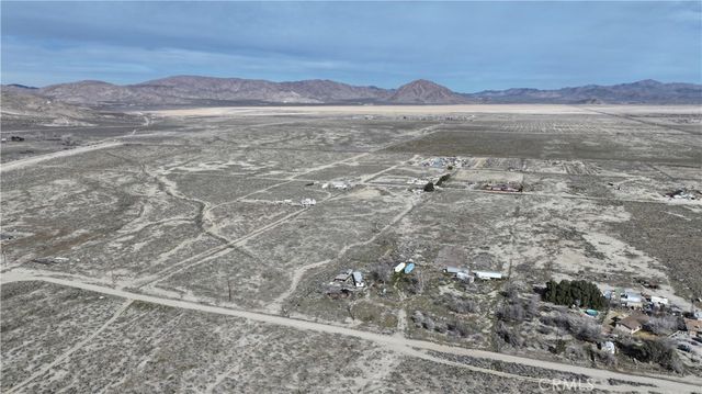 AC Sunrise Road, Lucerne Valley, CA 92356