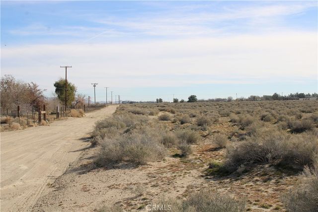 AC Sunrise Road, Lucerne Valley, CA 92356