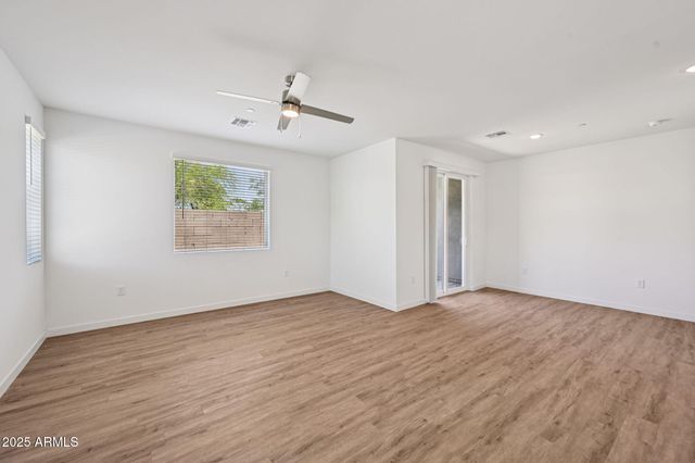 2131 E JENNIFER LYNN Way, Phoenix, AZ 85022