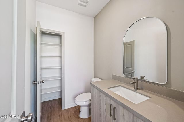 2131 E JENNIFER LYNN Way, Phoenix, AZ 85022