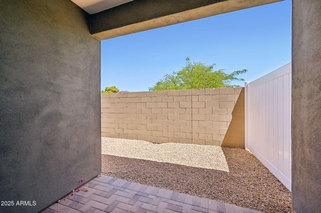 2131 E JENNIFER LYNN Way, Phoenix, AZ 85022