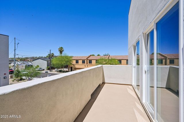 2131 E JENNIFER LYNN Way, Phoenix, AZ 85022