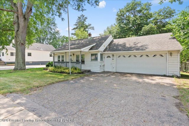 5612 S Washington Avenue, Lansing, MI 48911