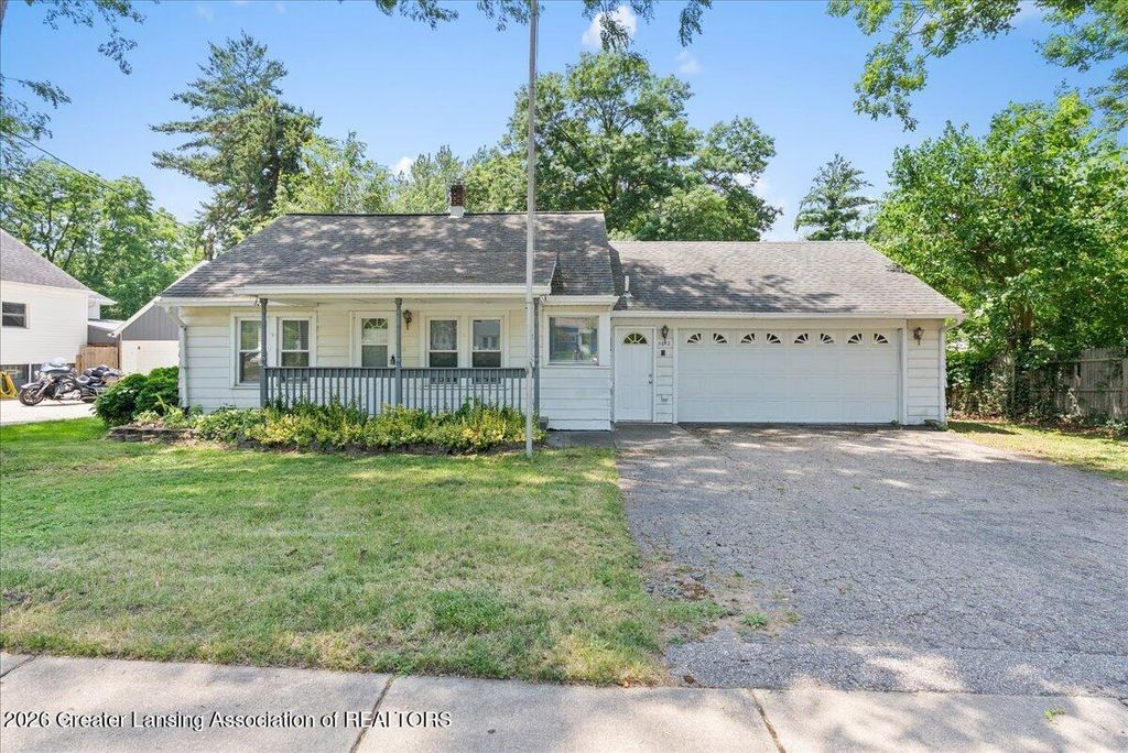 5612 S Washington Avenue, Lansing, MI 48911