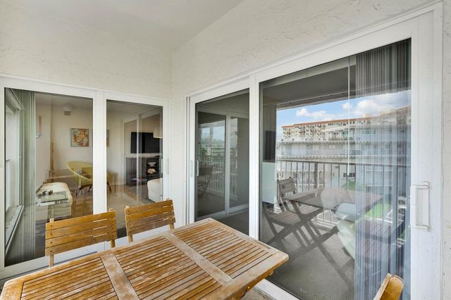 3520 S Ocean Boulevard L405, South Palm Beach, FL 33480