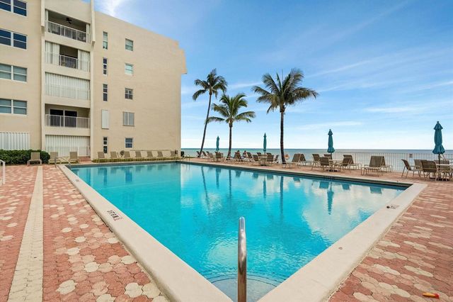 3520 S Ocean Boulevard L405, South Palm Beach, FL 33480