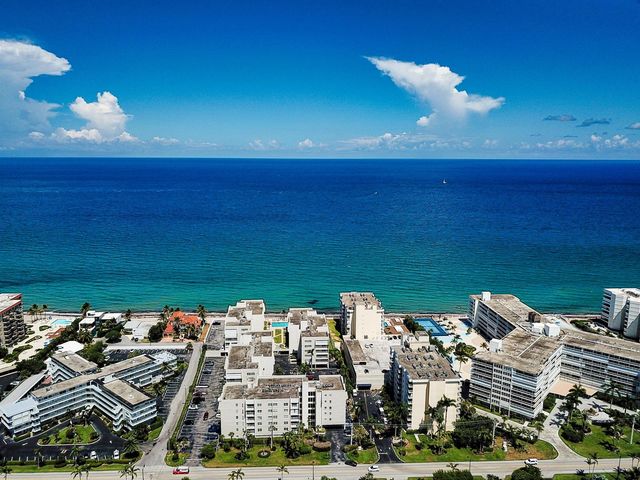 3520 S Ocean Boulevard L405, South Palm Beach, FL 33480