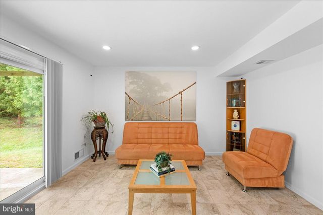 16408 KEATS TER, Derwood, MD 20855