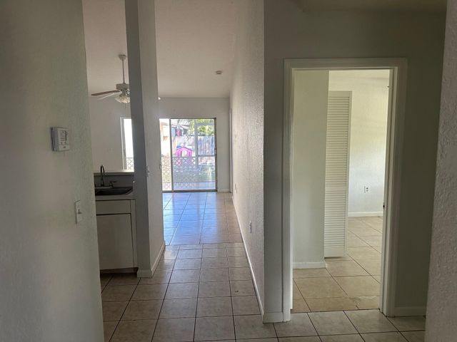 1292 The 12th Fairway A, Wellington, FL 33414