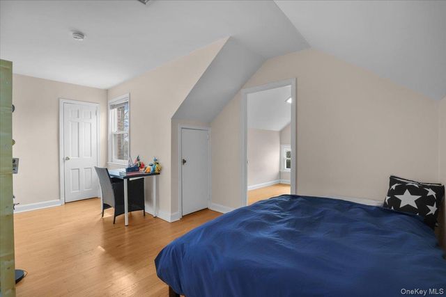 10 Madison Road, Scarsdale, NY 10583