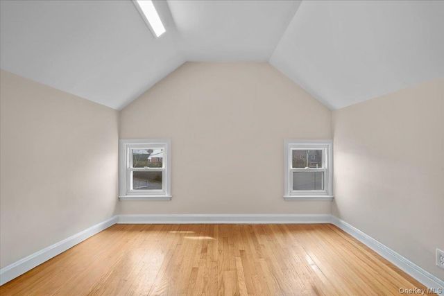 10 Madison Road, Scarsdale, NY 10583