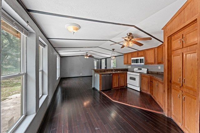 232 Codrington, Kerrville, TX 78028