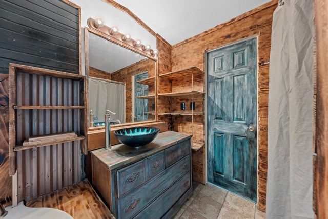 232 Codrington, Kerrville, TX 78028