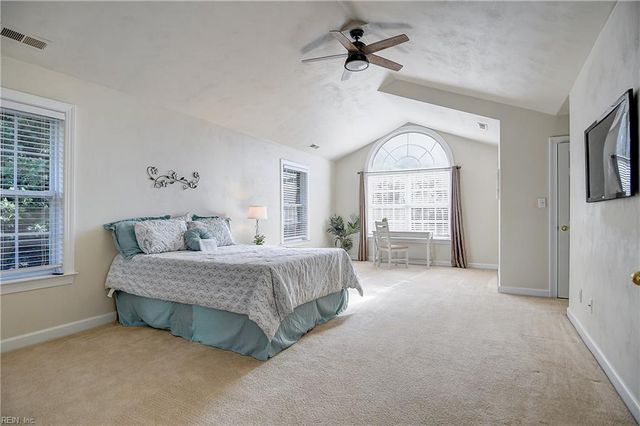 5300 Village Square Ct, Virginia Beach, VA 23455