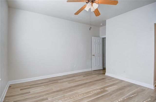 5300 Village Square Ct, Virginia Beach, VA 23455