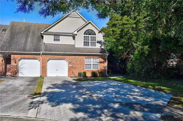 5300 Village Square Ct, Virginia Beach, VA 23455